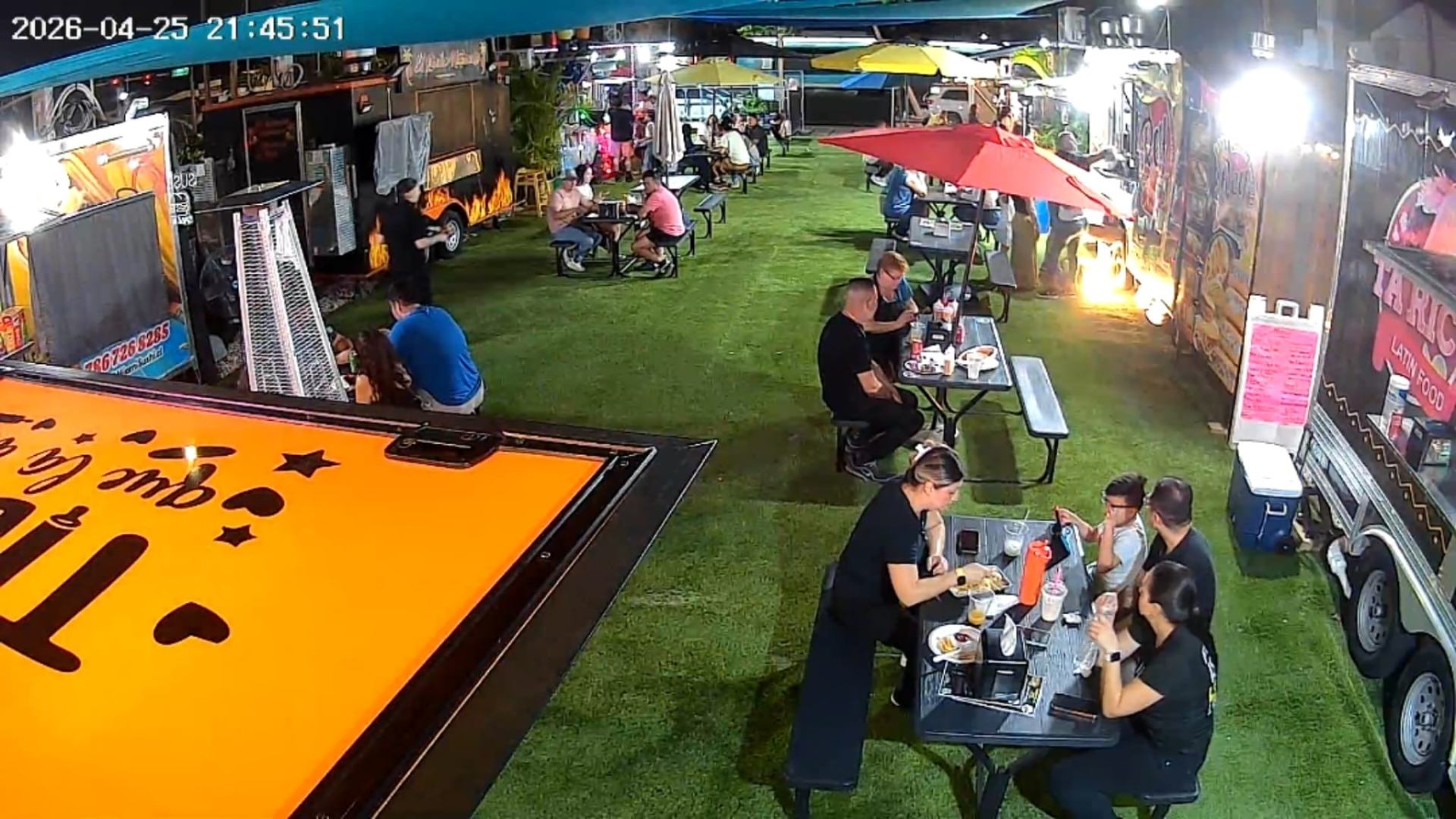EL PATIO FOOD TRUCKS 3